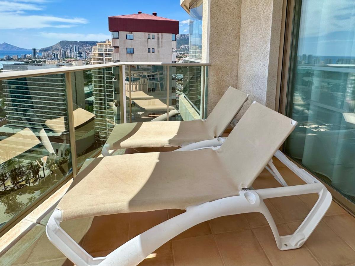 Clubrent - Esmeralda Suites 21º Piso Кальпе Екстер'єр фото