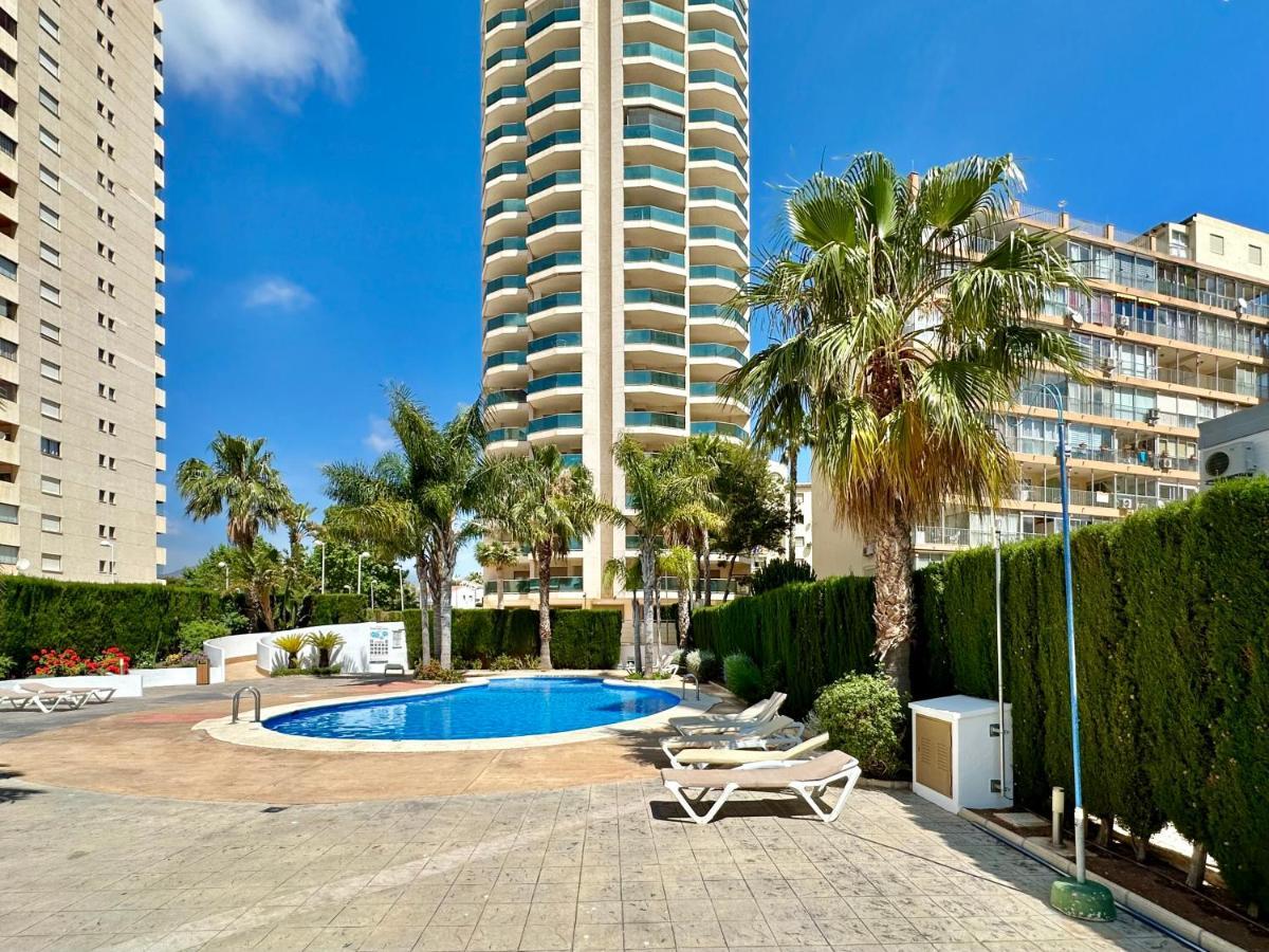 Clubrent - Esmeralda Suites 21º Piso Кальпе Екстер'єр фото
