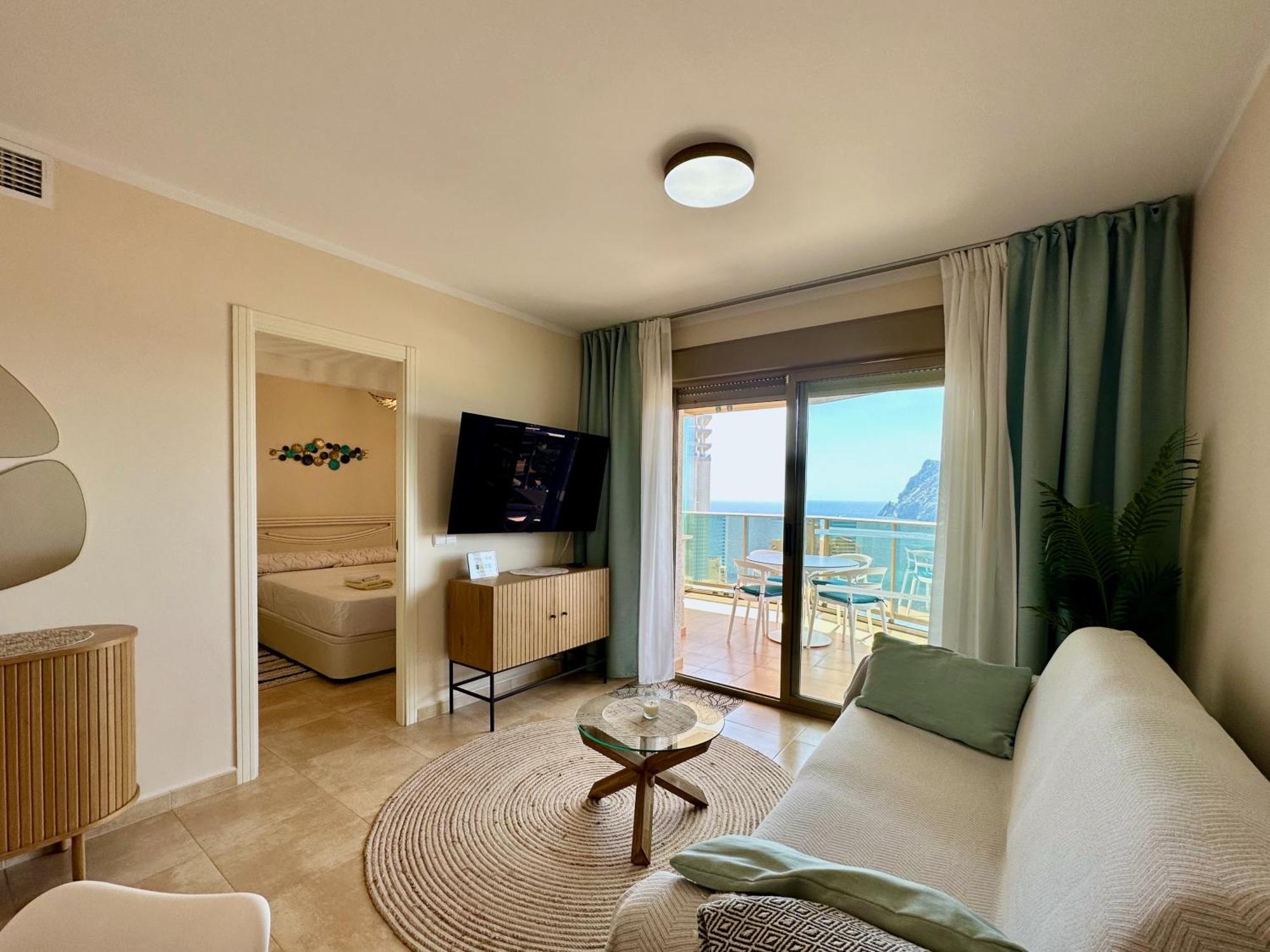 Clubrent - Esmeralda Suites 21º Piso Кальпе Екстер'єр фото